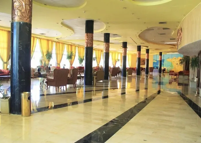 Magawish Village And 4* Sahl Hasheesh